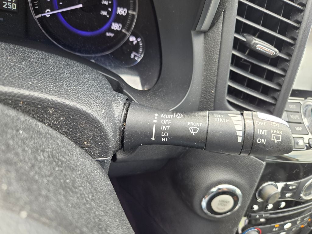 2012 INFINITI FX35 Base