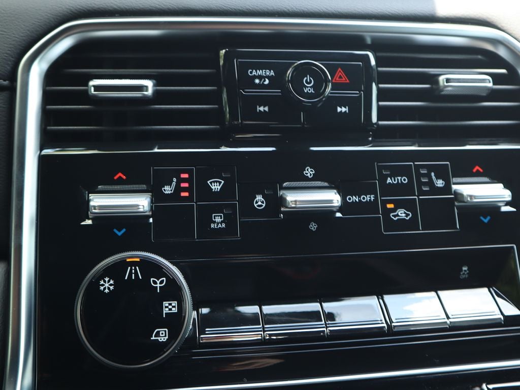 2025 Nissan Armada SL