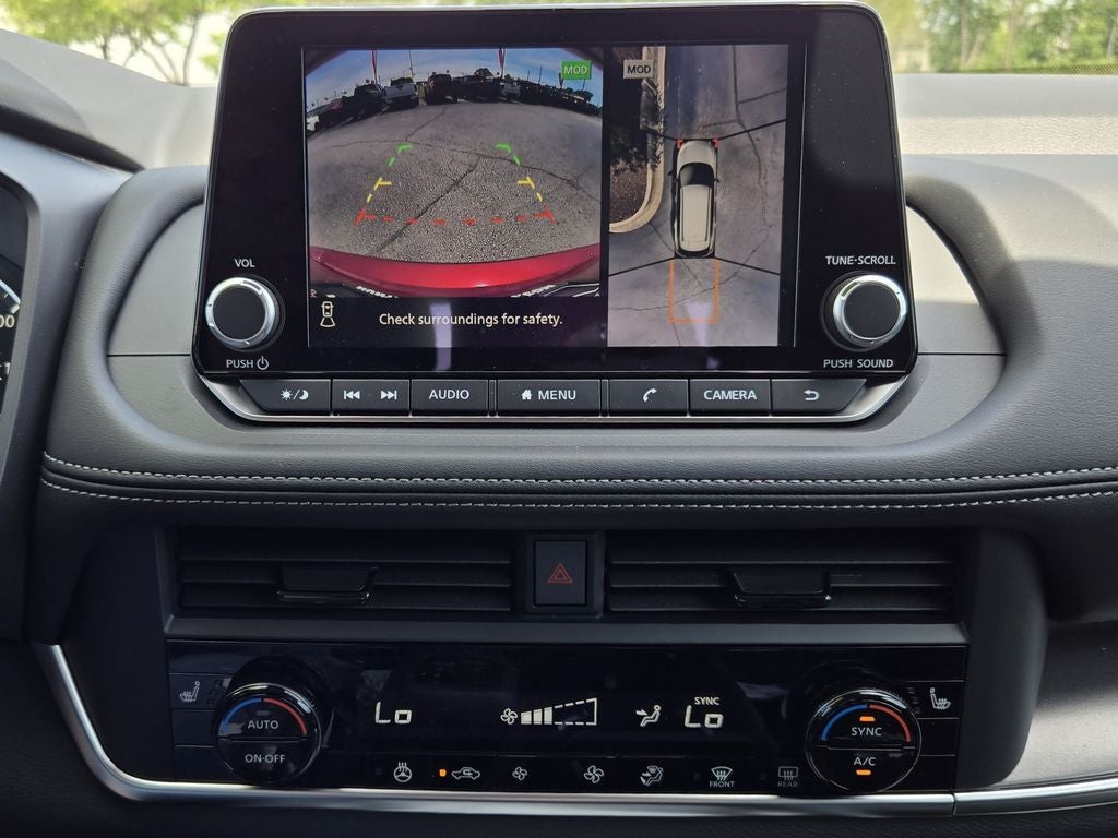 2026 Nissan Rogue Dark Armor