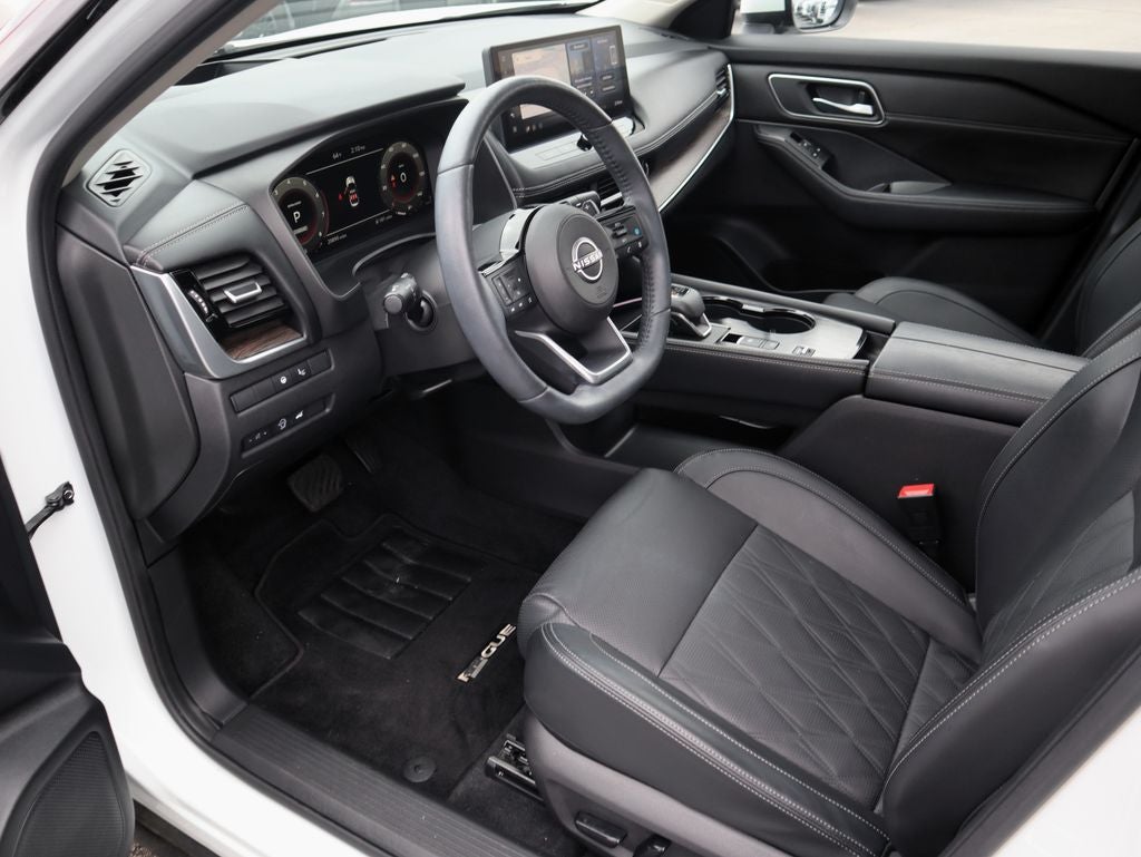 2024 Nissan Rogue Platinum