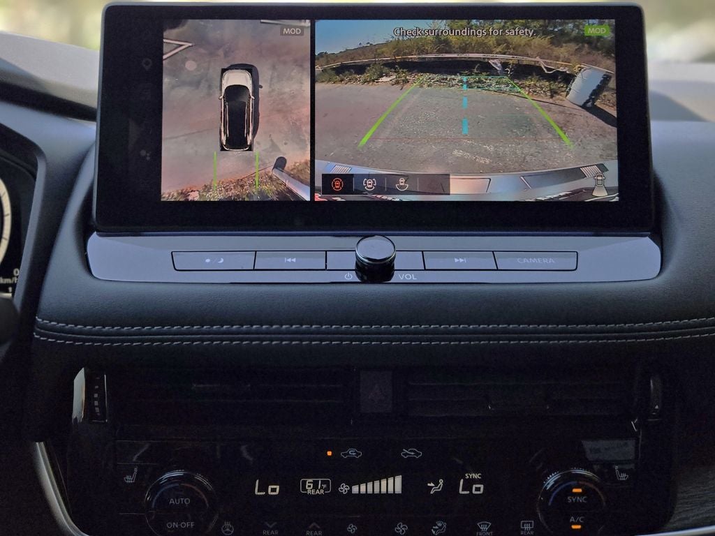 2025 Nissan Rogue Platinum