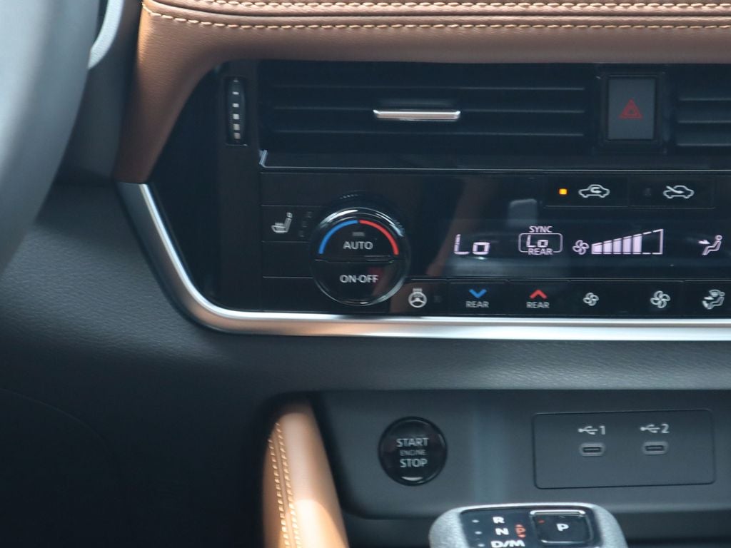 2025 Nissan Rogue Platinum