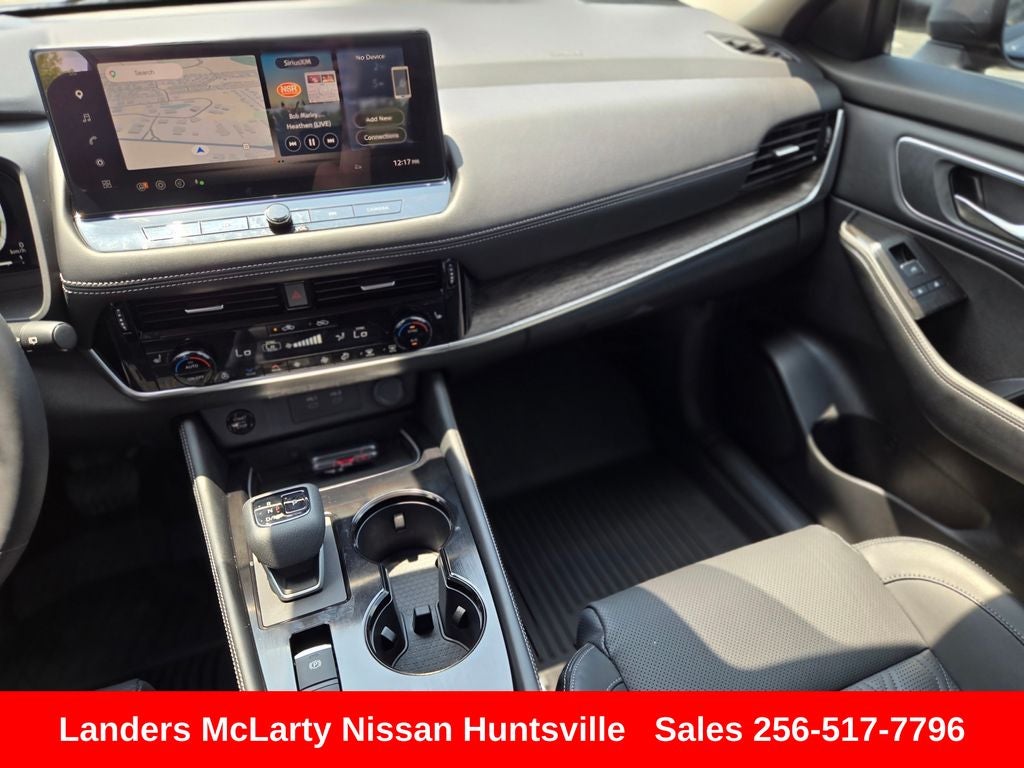 2025 Nissan Rogue Platinum