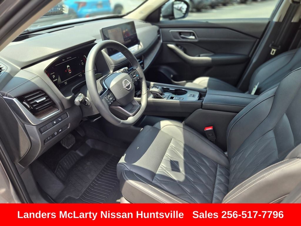 2025 Nissan Rogue Platinum