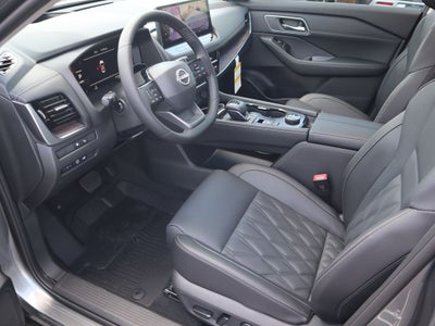 2025 Nissan Rogue Platinum