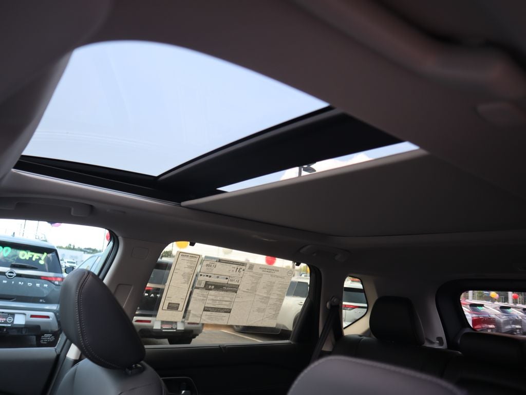 2025 Nissan Rogue Platinum