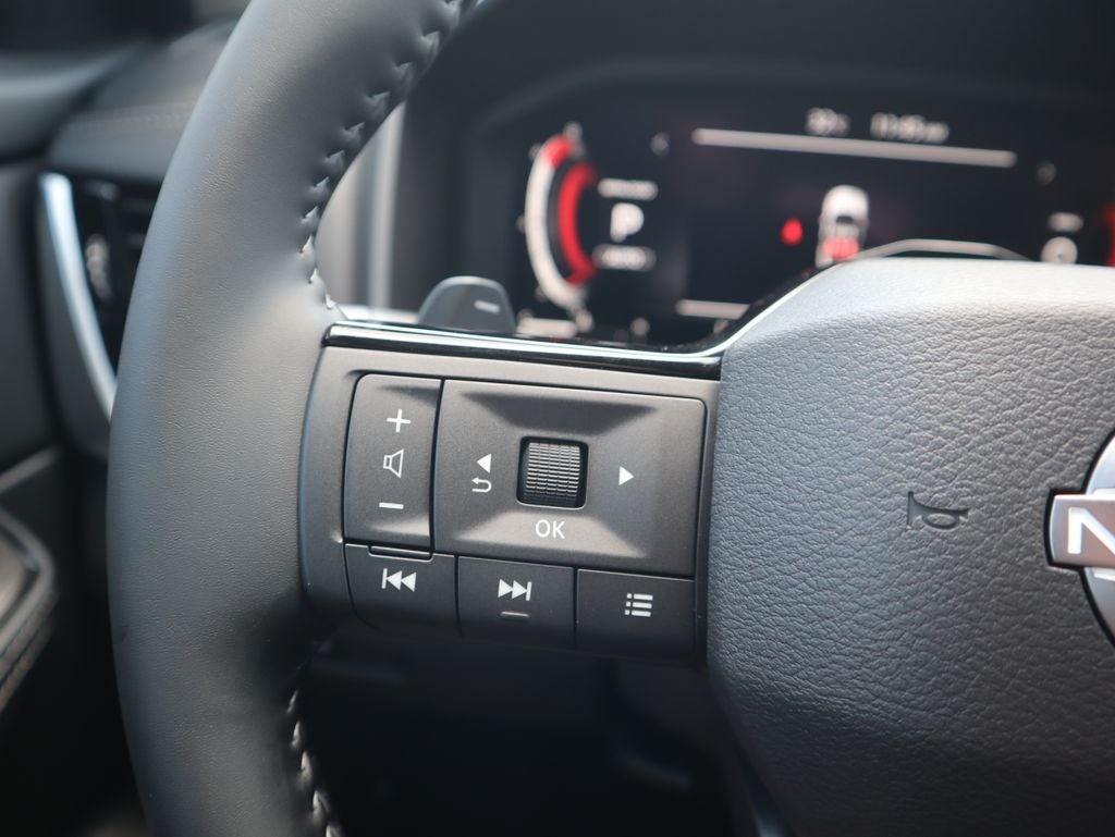 2025 Nissan Rogue Platinum