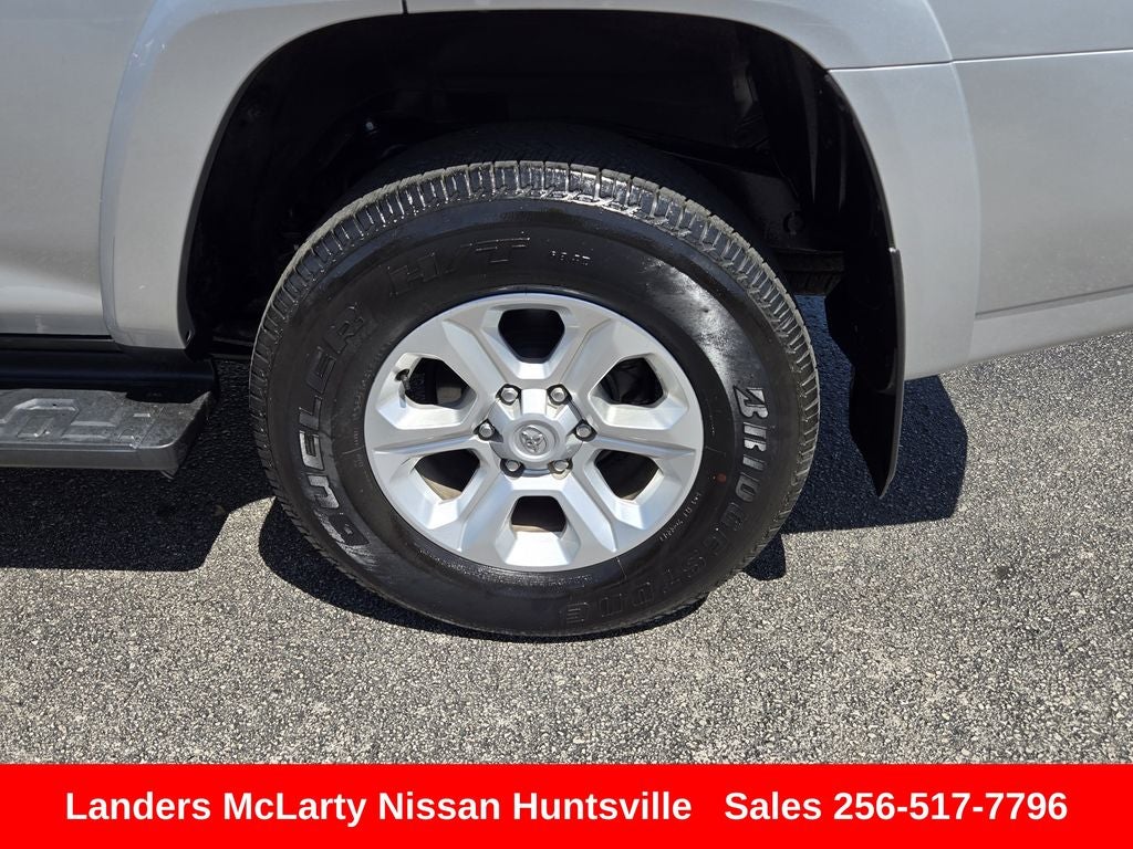 2024 Toyota 4Runner SR5