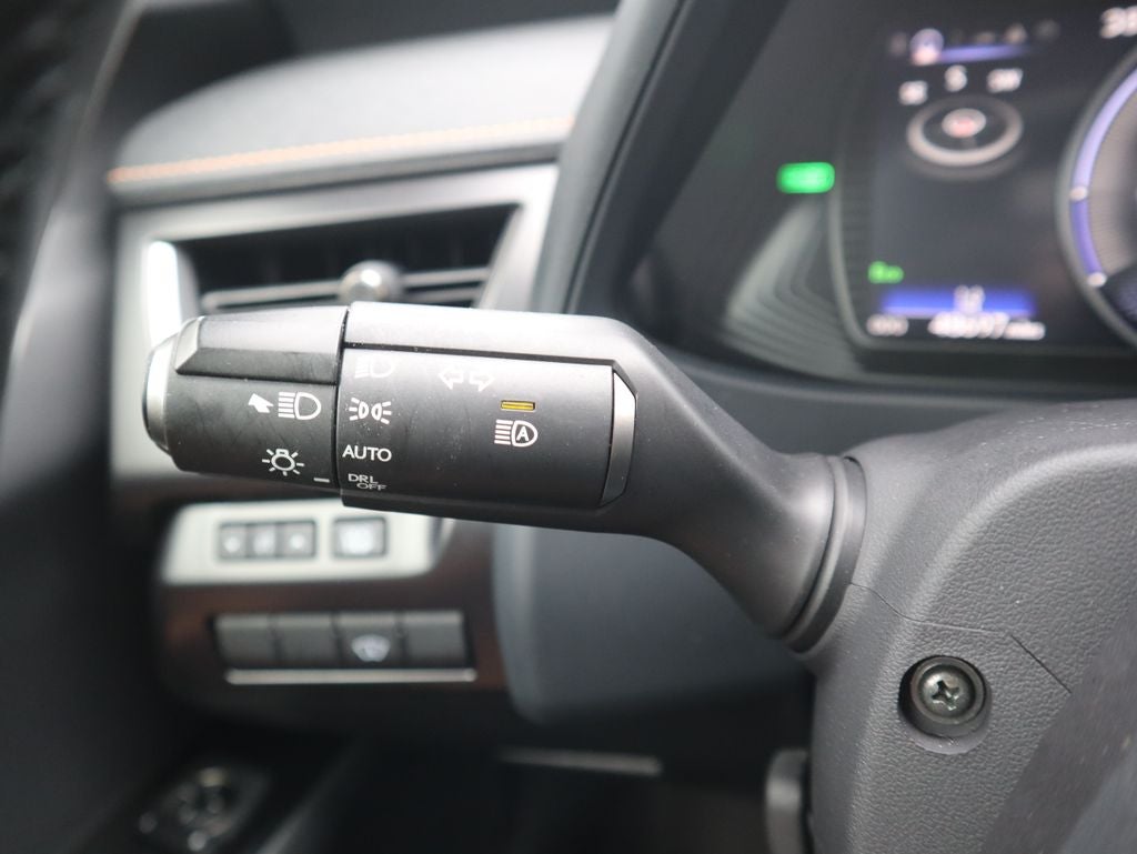 2023 Lexus UX 250h Premium