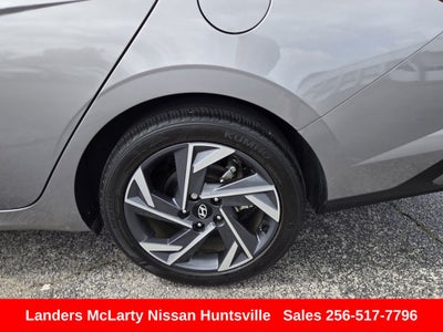 2024 Hyundai Elantra Limited