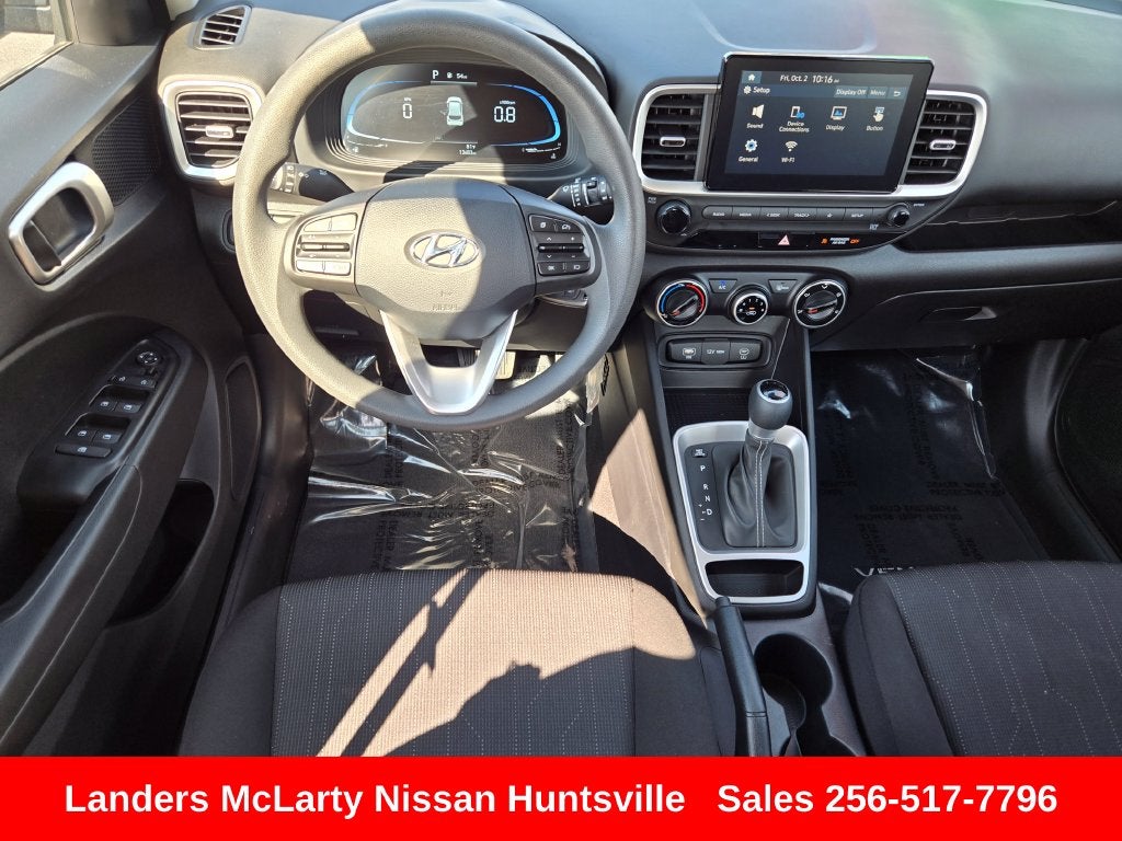 2026 Hyundai Venue SE