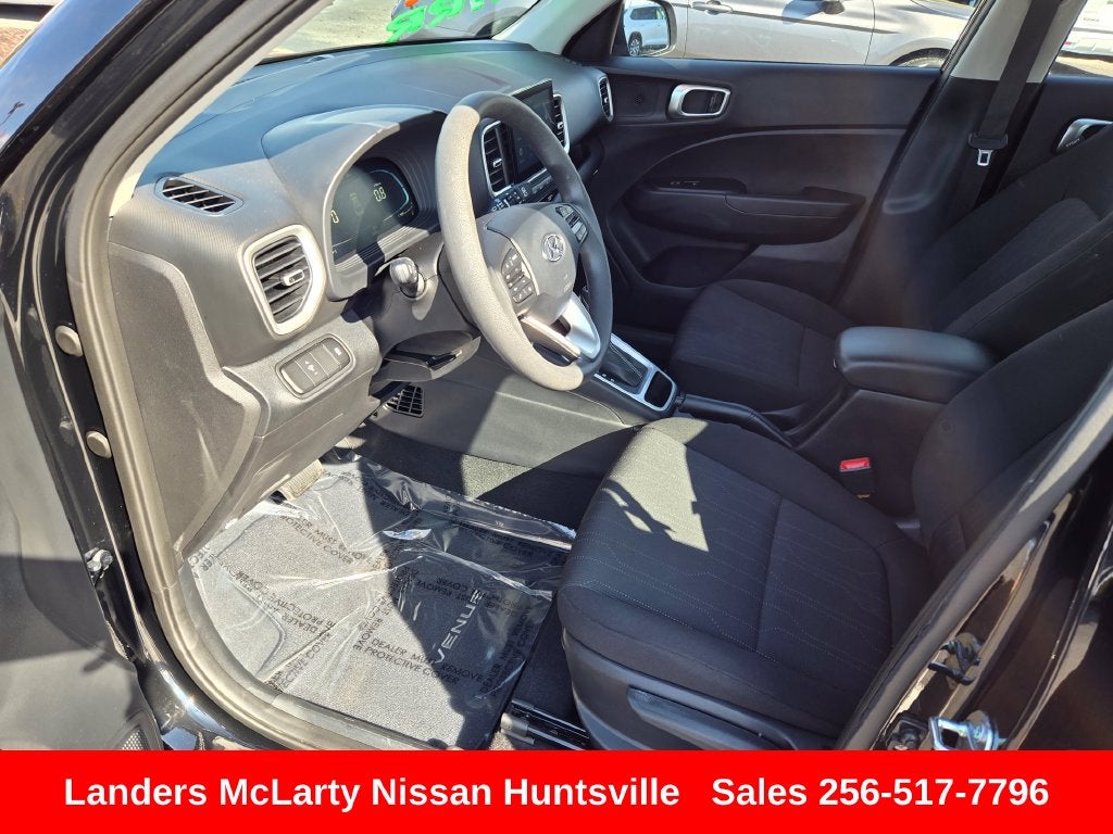 2026 Hyundai Venue SE