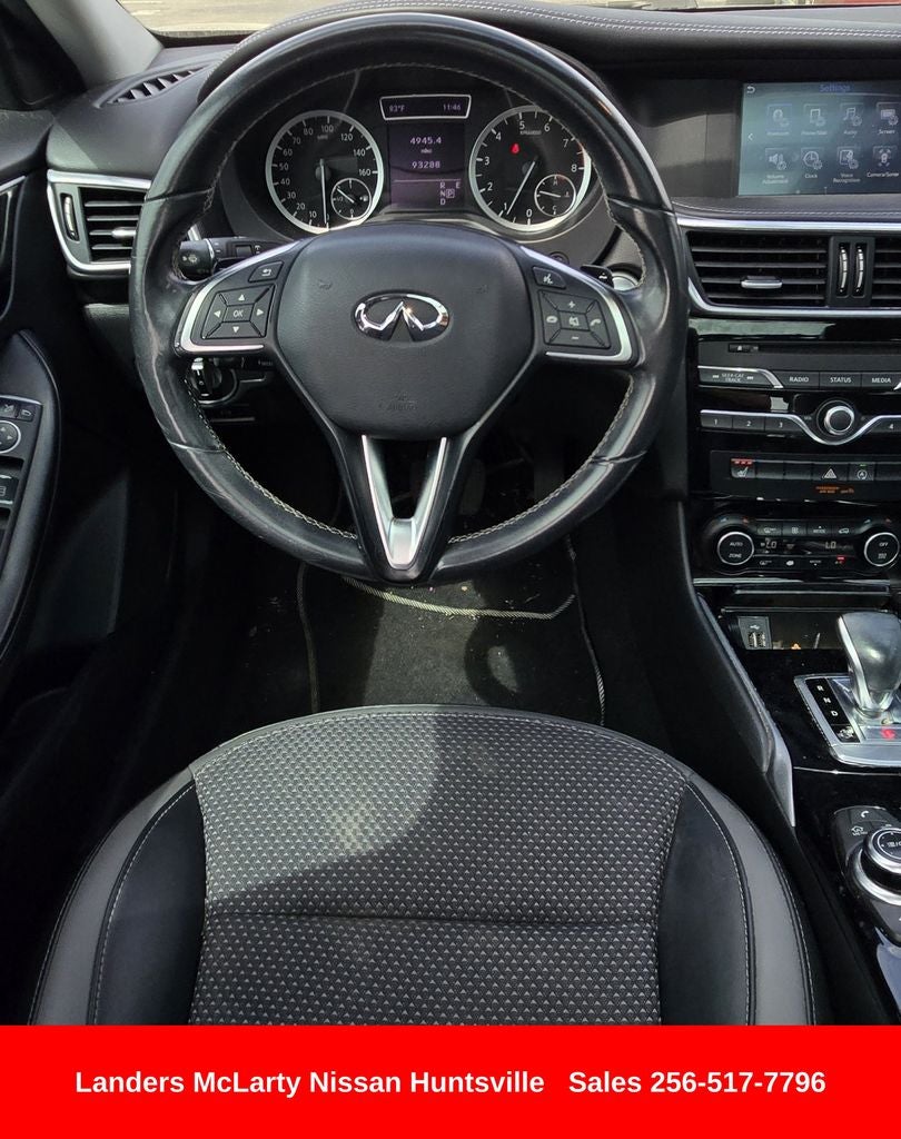 2019 INFINITI QX30 LUXE
