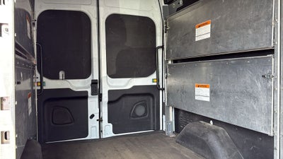 2023 Ford Transit-250 HR AWD MEDUIM CARGO VAN