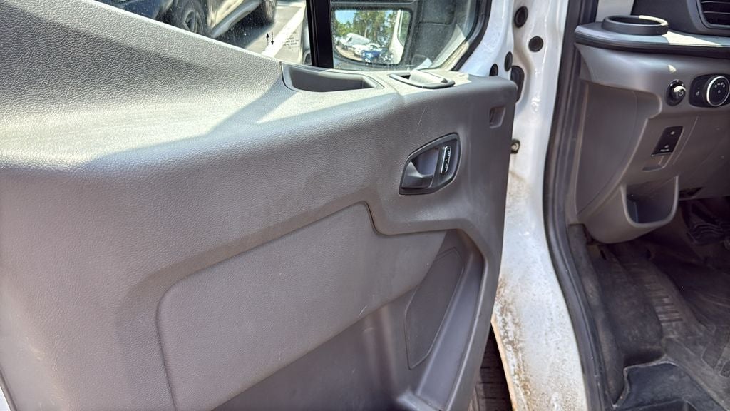2023 Ford Transit-250 HR AWD MEDUIM CARGO VAN