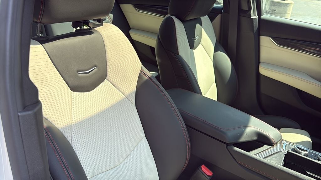 2025 Cadillac CT5 Sport