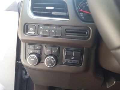 2024 Chevrolet Suburban LS
