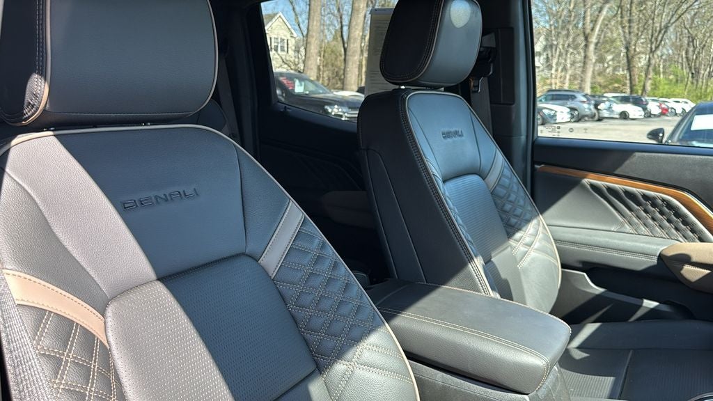 2024 GMC Canyon Denali