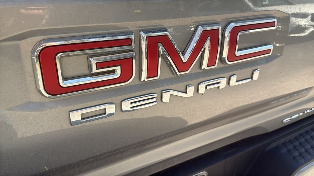2024 GMC Canyon Denali