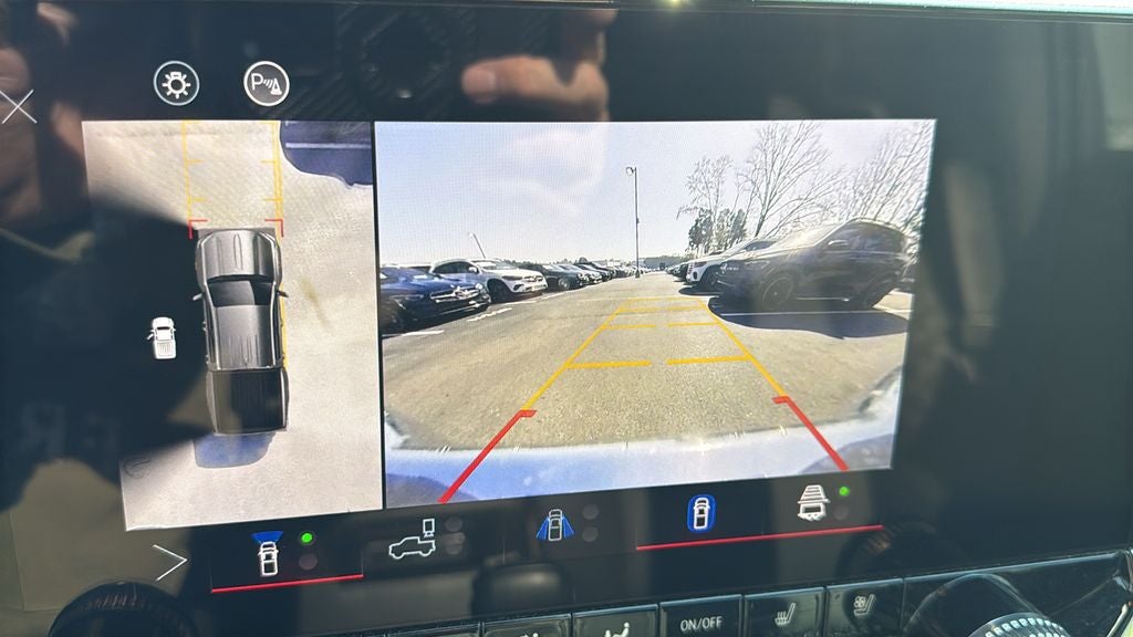 2024 GMC Canyon Denali