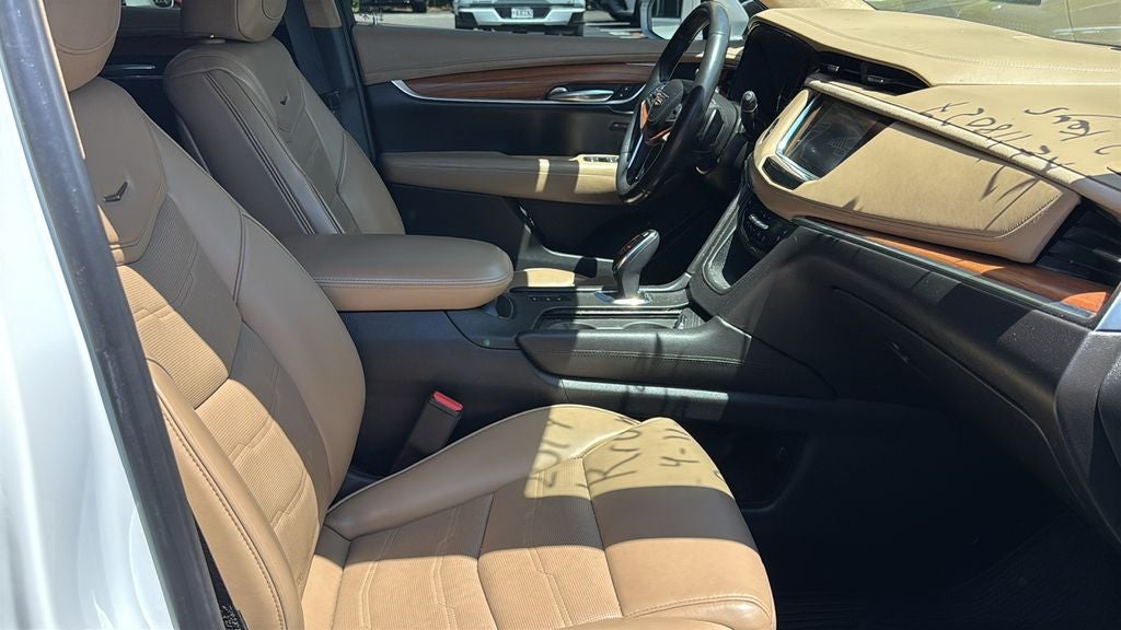 2019 Cadillac XT5 Platinum