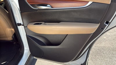 2019 Cadillac XT5 Platinum