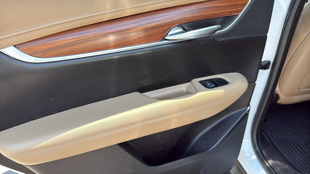 2019 Cadillac XT5 Platinum