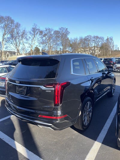 2022 Cadillac XT6 Premium Luxury