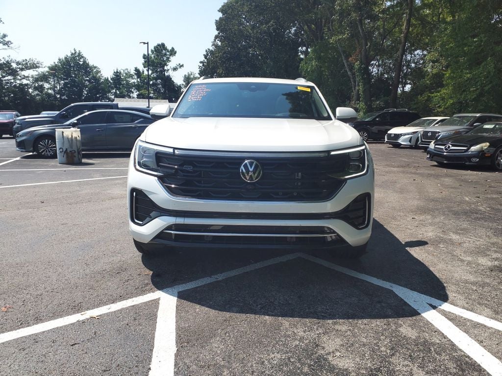 2026 Volkswagen Atlas Cross Sport 2.0T SEL Premium R-Line