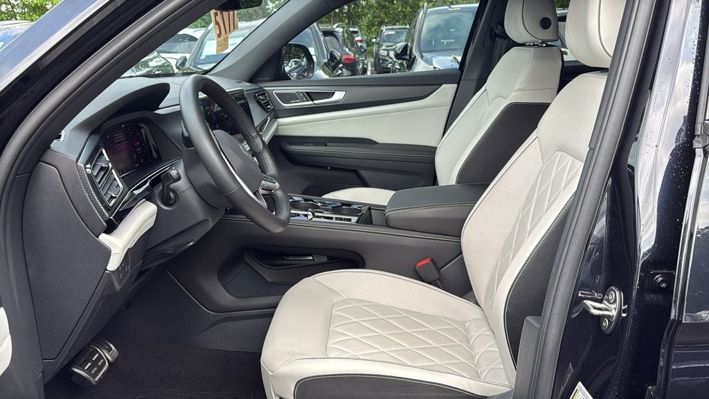 2025 Volkswagen Atlas Cross Sport 2.0T SEL Premium R-Line