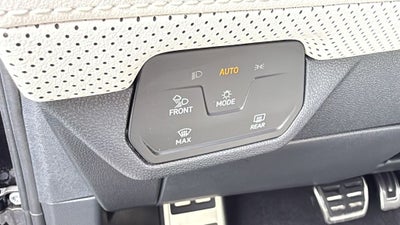 2025 Volkswagen Atlas Cross Sport 2.0T SEL Premium R-Line