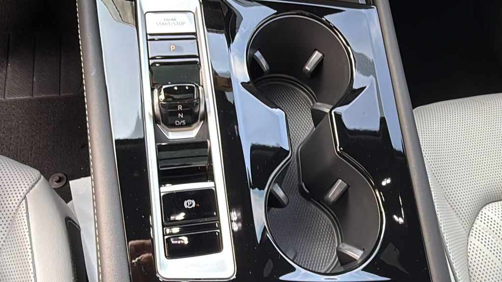 2025 Volkswagen Atlas Cross Sport 2.0T SEL Premium R-Line