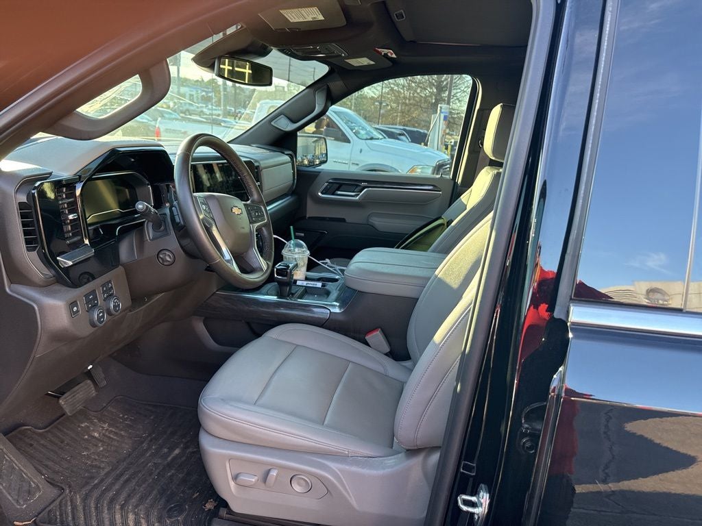 2024 Chevrolet Silverado 1500 LTZ