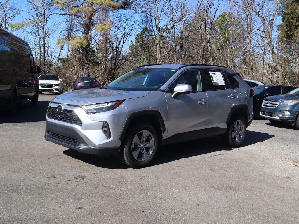 2024 Toyota RAV4 XLE
