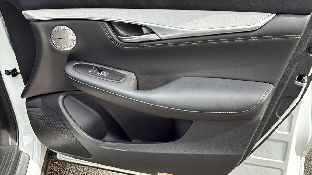 2023 INFINITI QX50 Sensory