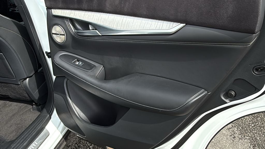 2023 INFINITI QX50 Sensory