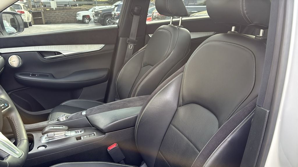 2023 INFINITI QX50 Sensory