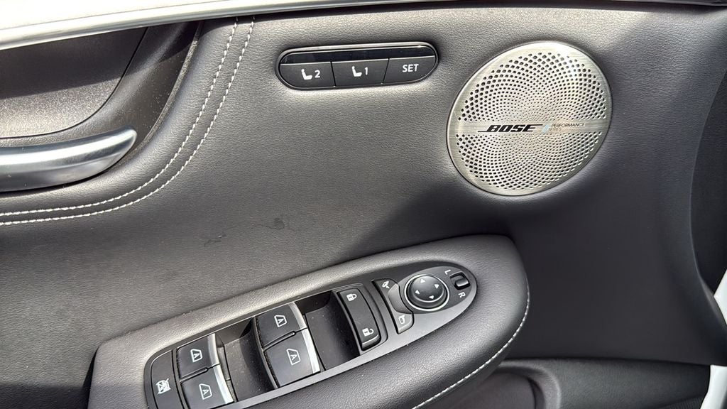 2023 INFINITI QX50 Sensory