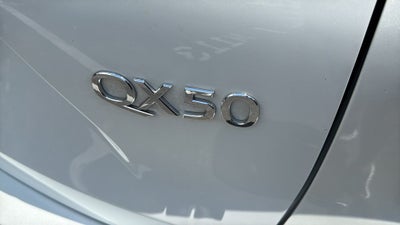 2023 INFINITI QX50 Sensory
