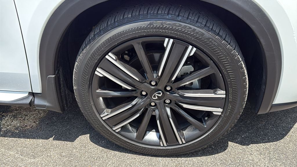 2023 INFINITI QX50 Sensory