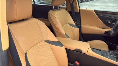 2022 Lexus ES 350
