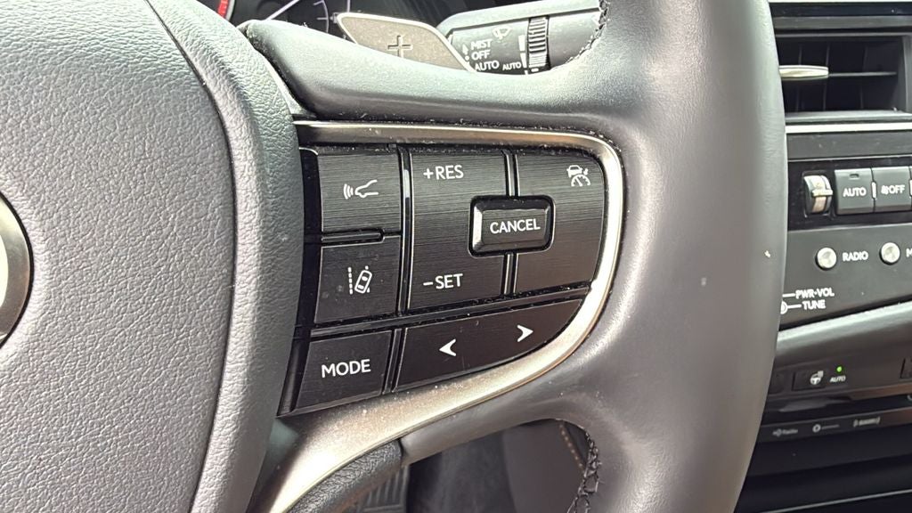 2022 Lexus ES 350