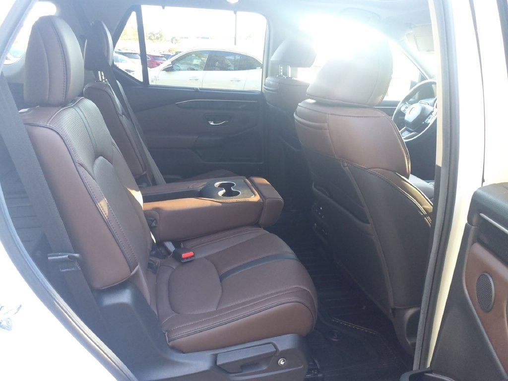 2025 Honda Pilot Elite