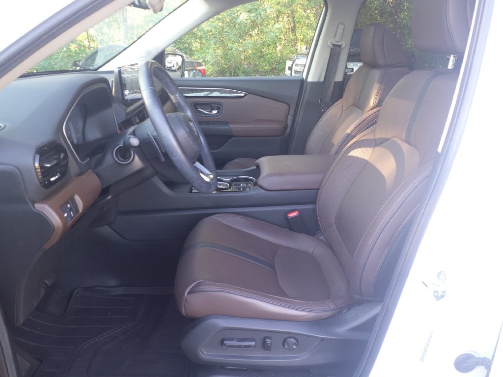 2025 Honda Pilot Elite