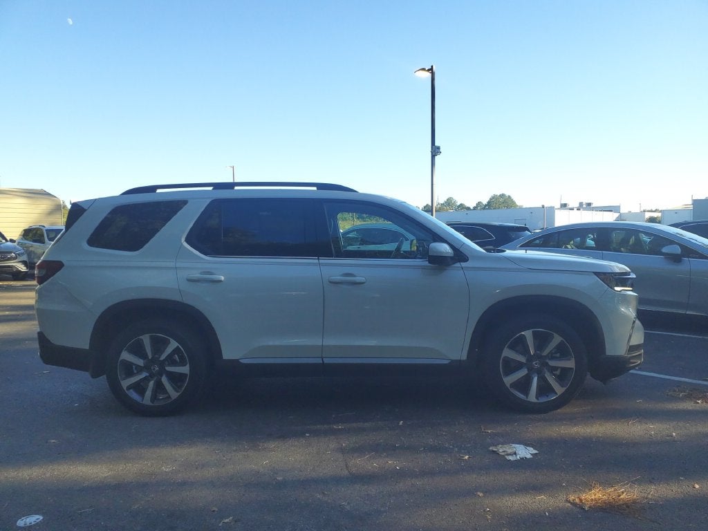 2025 Honda Pilot Elite