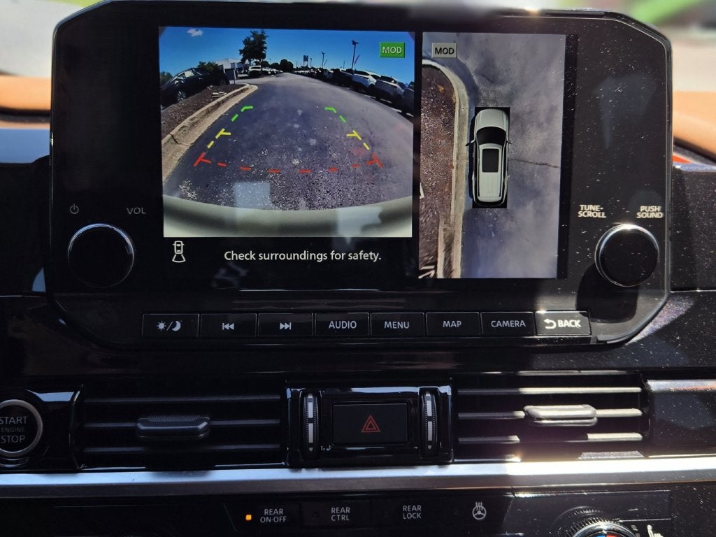 2023 Nissan Pathfinder Platinum