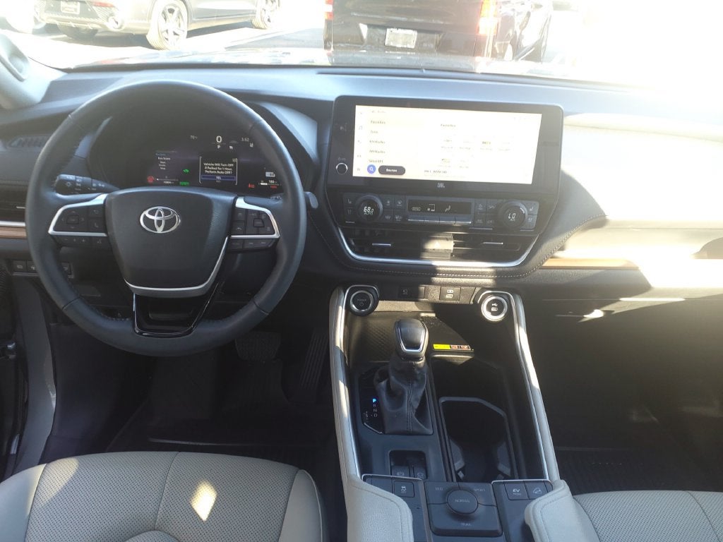 2025 Toyota Grand Highlander Hybrid Limited