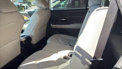 2025 Toyota Grand Highlander Hybrid Limited