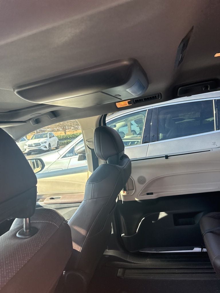 2021 Toyota Sienna Platinum 7 Passenger