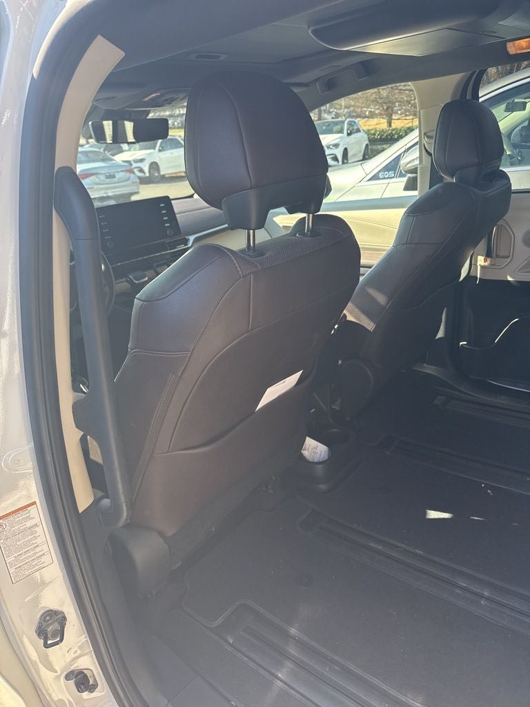 2021 Toyota Sienna Platinum 7 Passenger